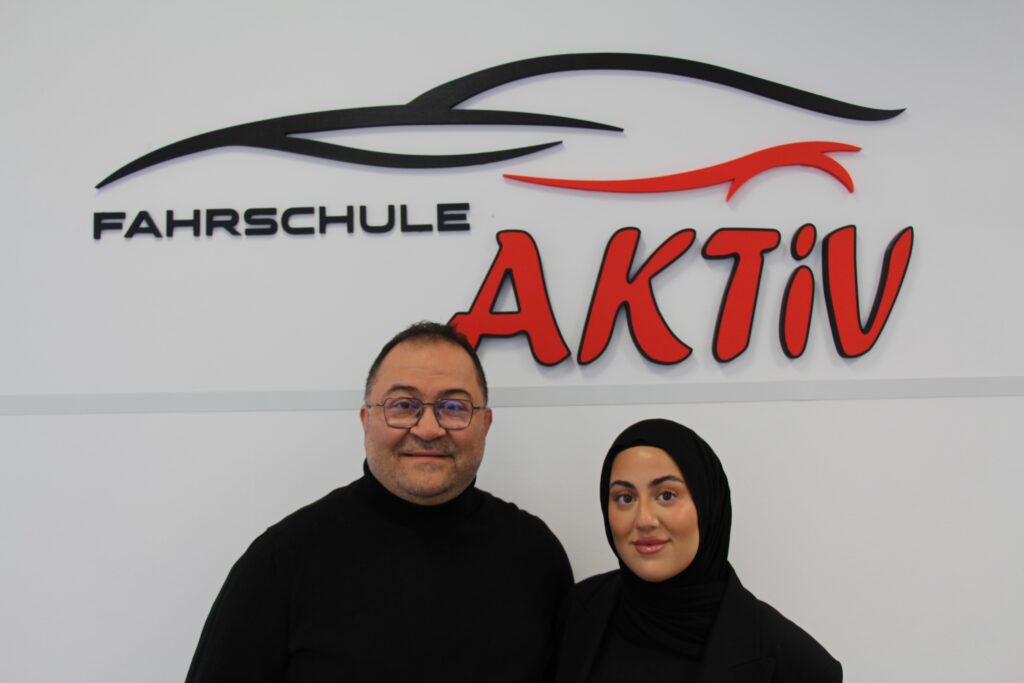Fahrschule Aktiv Hamburg feiert 18 Jahre Erfolg, Fahrpraxis und Vertrauen